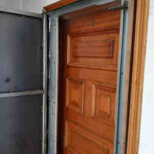 woo1 300x300 - Puertas Antiokupa 98cm x 205cm Madrid