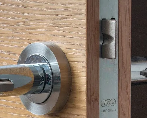 cerraduras seguridad - Cambiar la cerradura de la puerta de entrada